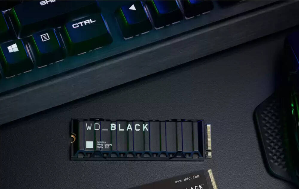 WD_BLACK SN850X 1TB NVMe PCIe Gen4 M.2 SSD with Heatsink & Orange LED – Ultra-Fast Gaming Storage