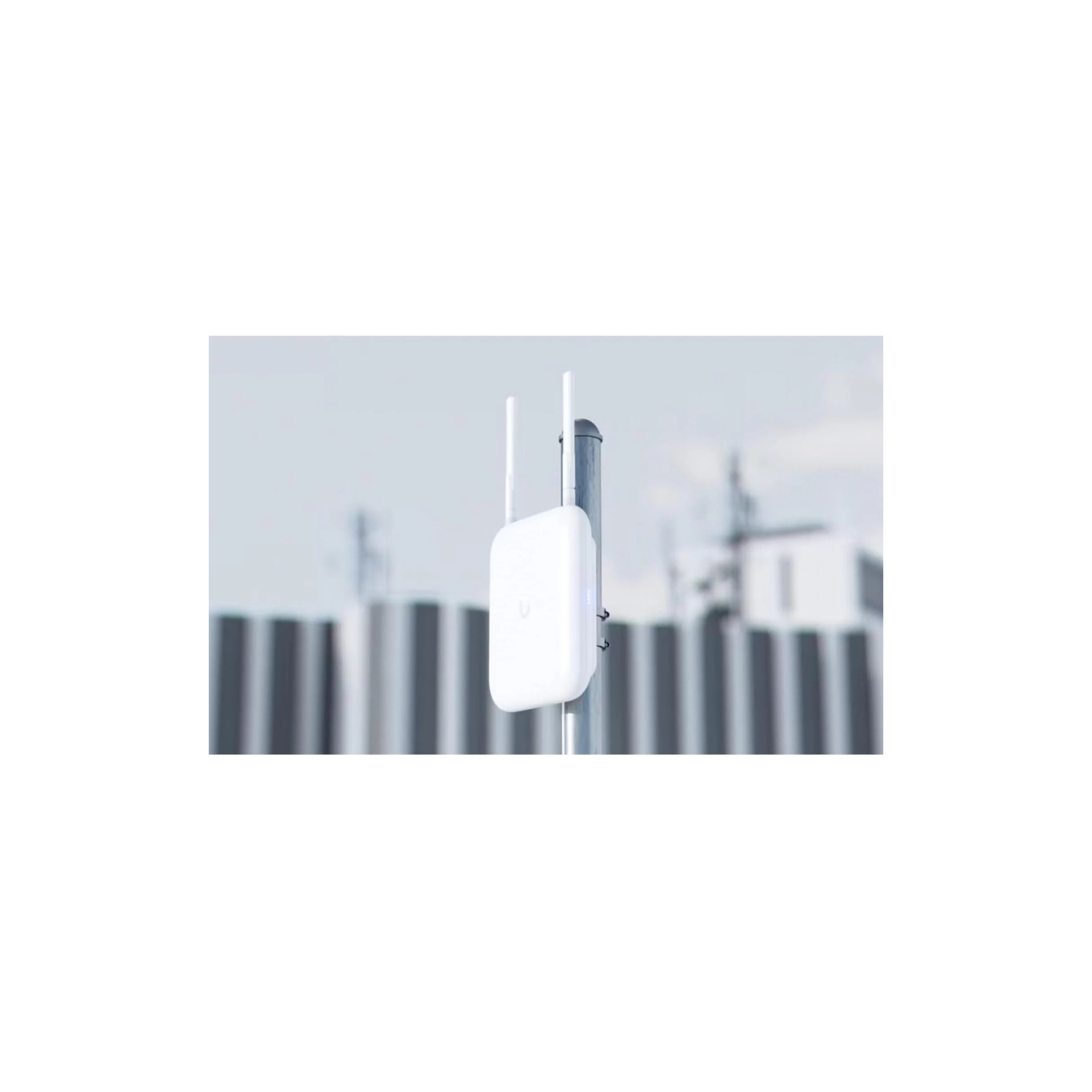 Ubiquiti UX7 – High-Performance Long-Range Wi-Fi Access Point, 4x4 MIMO, Dual-Band, Gigabit Ethernet, Enterprise-Grade Wireless, PoE Powered, Indoor/Outdoor Deployment