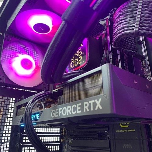 SINISTER PC - AMD RYZEN 9800X3D UP TO 5.2 GHz, GeForce RTX 5070 Ti 16GB, 32GB ddr5 ram, 1TB NVME ssd, 1000W 80 Plus PSU, win 11 pro